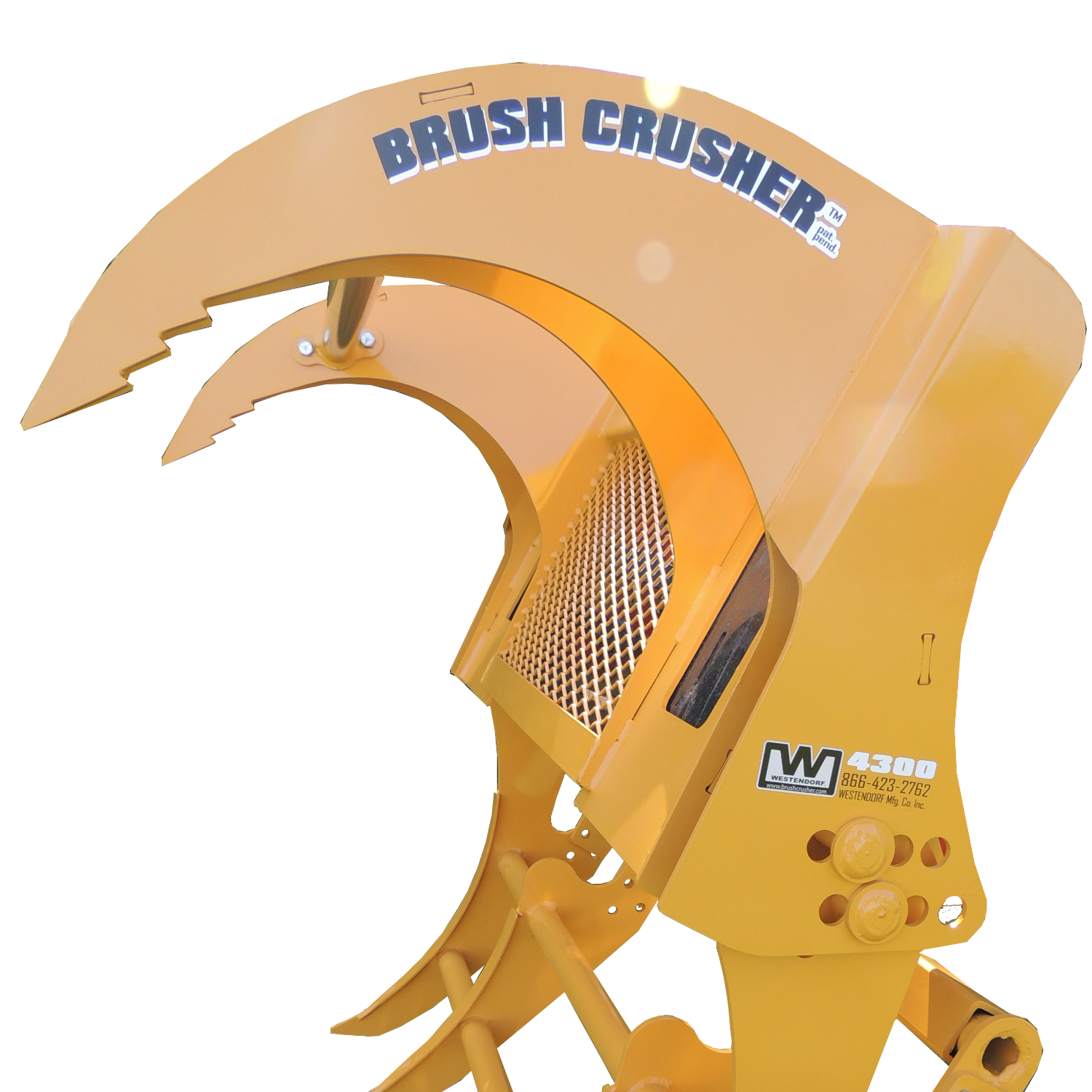 The Brush Crusher™ operates off the bucket 
cylinder action which provides an awesome amount 
of power to penetrate into the heart of the load 
to pick up brush leaving the dirt behind.